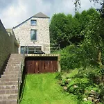 別荘 Alpine Getaway In Neustift Treignes